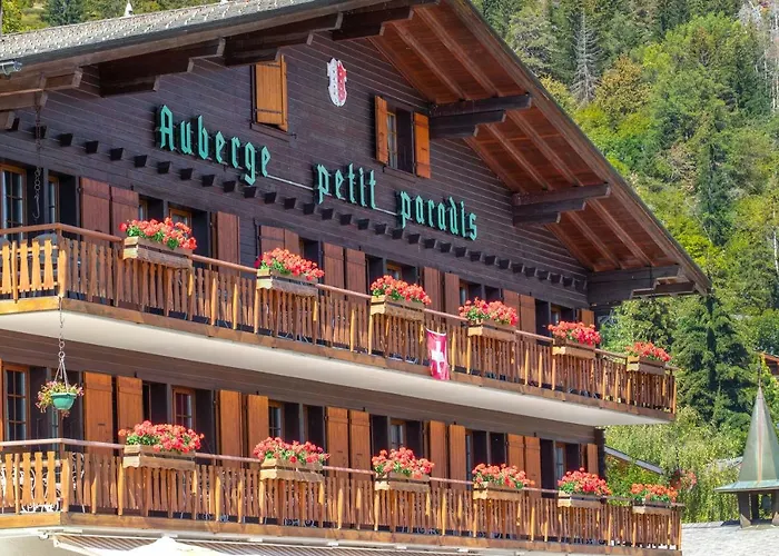 Petit Paradis
